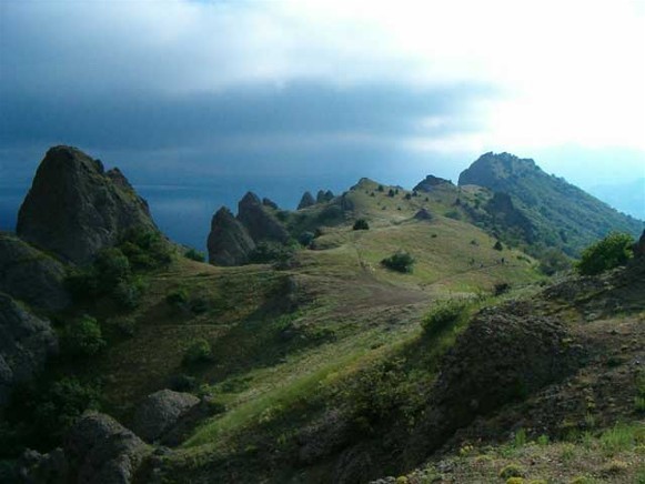 Image - The Kara-Dag ridge in the Crimean Mountains.